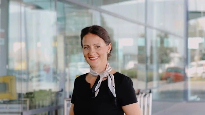 Martina Pramer ist Mutter und Flugbegleiterin und möchte anderen Familien mit Kindern mit ihrer Erfahrung helfen