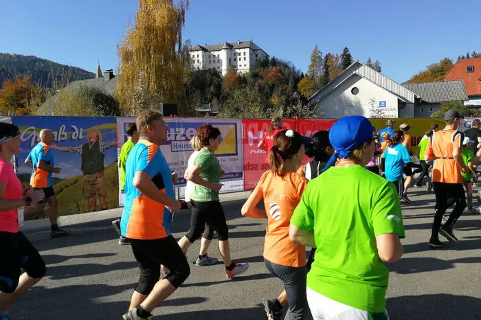 Romantisch ging der Lauf durch die Murauer Altstadt
