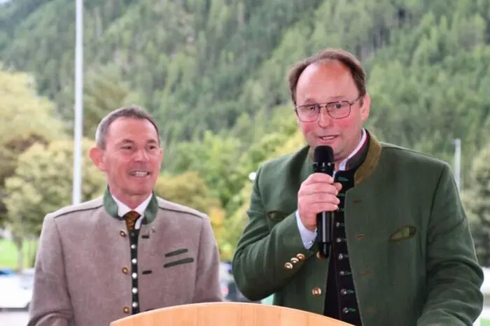 Präsident der Sportunion Oberwölz Friedwald Reiter hob hervor, dass durch intensive Planung nicht nur moderne Spielflächen entstanden sind, sondern auch Platz für künftige Zeltfeste am Freizeitgelände bleibt.