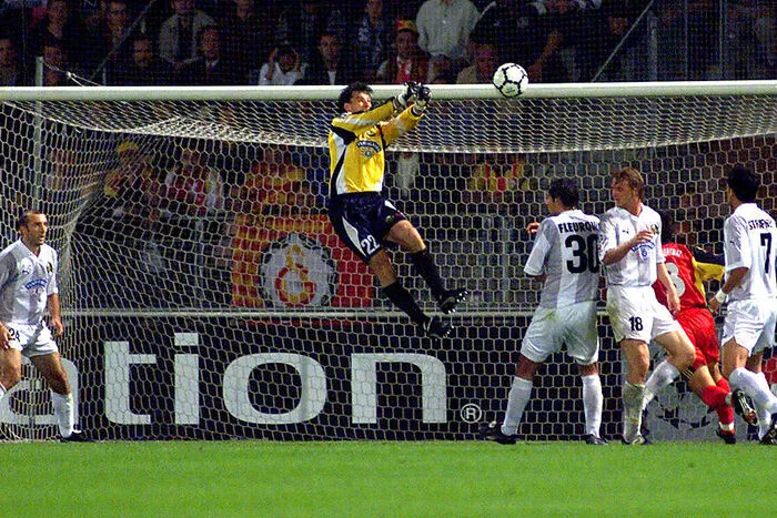 20. September 2000 Sturm - Galatasaray Istanbul 3:0 (1:0). Tore: Juran (32.), Schopp (64., 81.) Sturm: Schicklgruber; Neukirchner; Popovic, Prilasnig; Schopp, Schupp, Fleurquin, Reinmayr (71. Strafner), Minavand; Kocijan (46. Mamedow), Juran (81. Korsos)