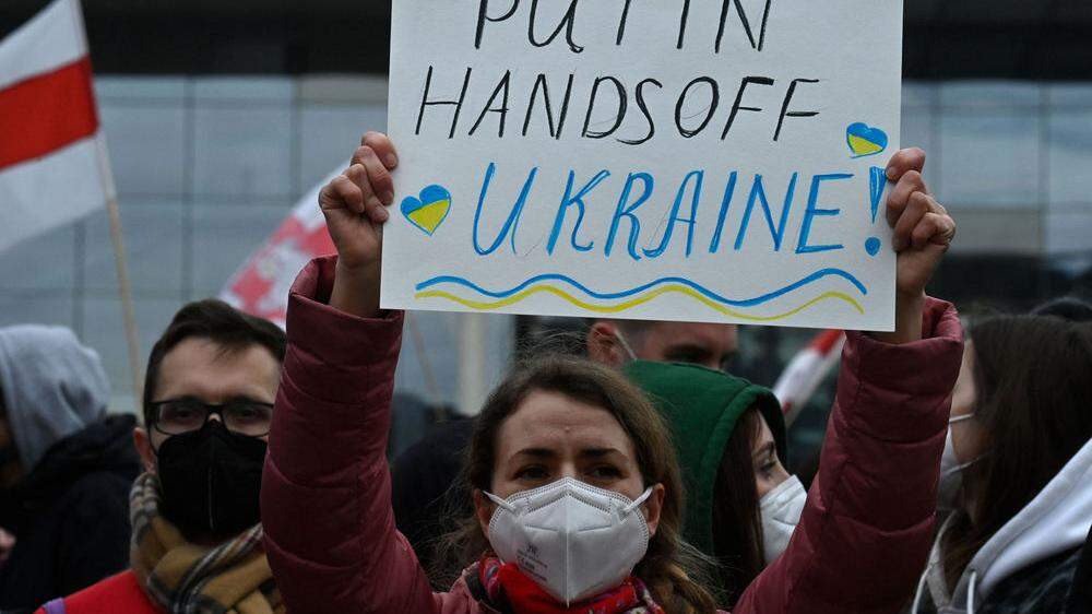 Protest gegen Putins Einmarsch in die Ukraine