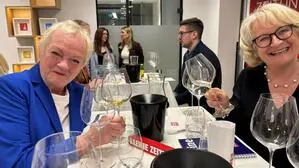 Bei „Wein on Tour“ stehen Genuss, regionale Spitzenweine und der persönliche Austausch mit den Winzern im Mittelpunkt