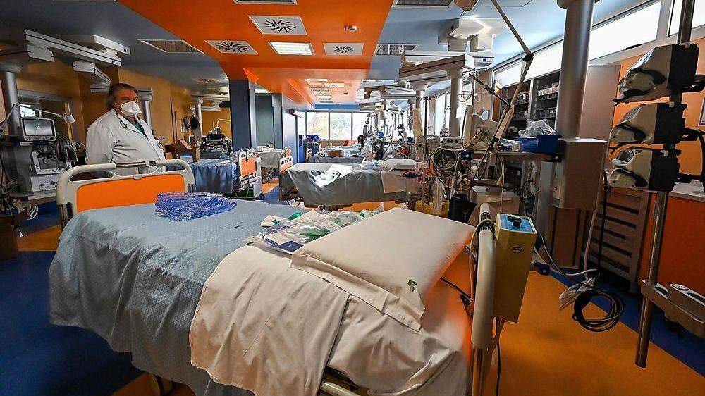 In Italien will man bei der Bestimmung restriktiver Maßnahmen künftig die Auslastung der Spitalsbetten verstärkt berücksichtigen