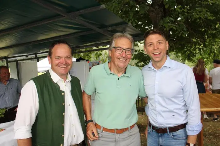 Unter den Besuchern waren auch Landesabgeordnete und Bürgermeisterin aus Geistthal-Södingberg Klaudia Stroißnig, Bürgermeister Lukas Vogl aus Krottendorf-Gaisfeld, sowie Bürgermeister a.D. Johann Nestler.