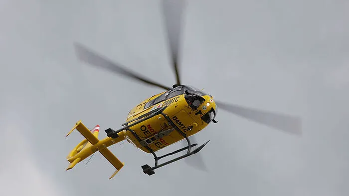 Der Mann musste vom Öamtc-Hubschrauber ins BKH Lienz gebracht werden (Symbolfoto)