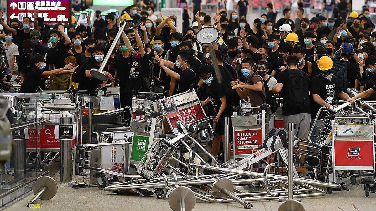 Proteste am Flughafen