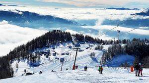 Skifahren kostet in Aflenz weiterhin dasselbe, wie im Vorjahr. Gemeindebürgerinnen und -bürger fahren gratis