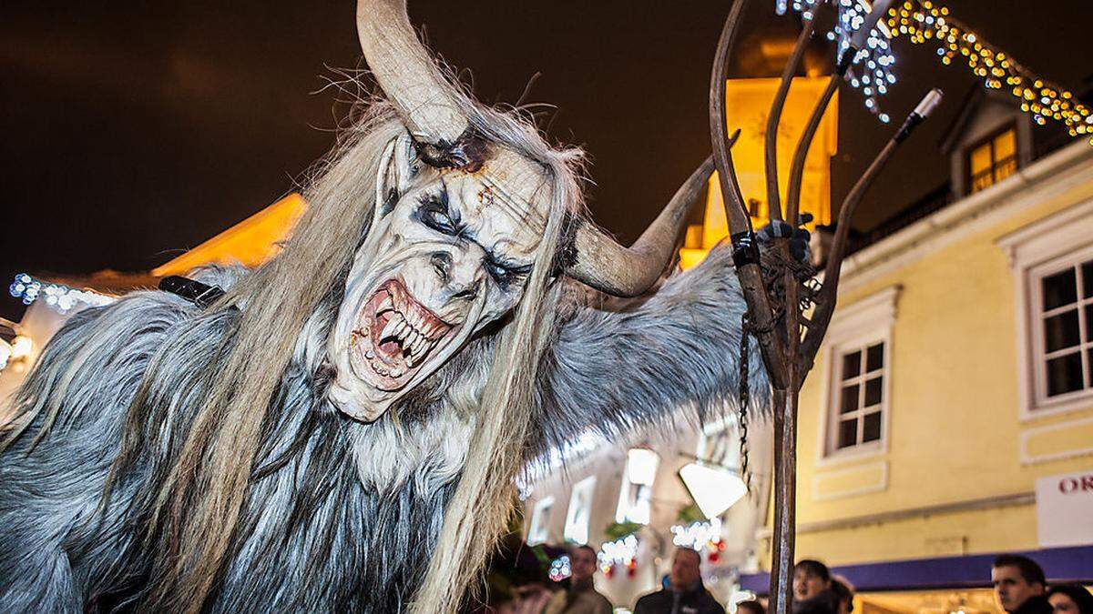 Die Perchtengruppen im Tal haben vor Weihnachten wieder Hochsaison