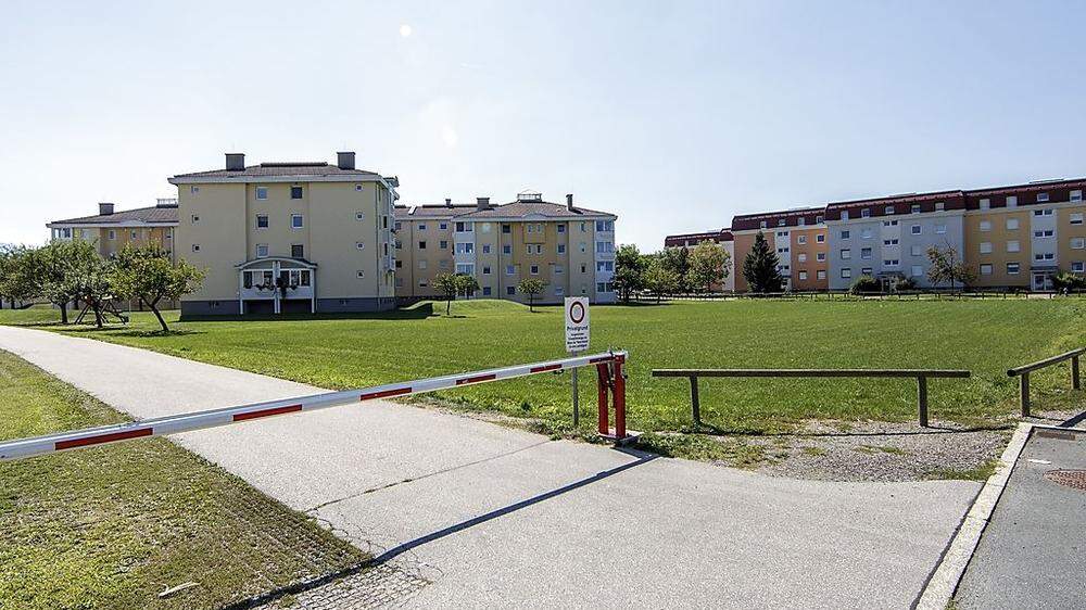 Das rund 3000 Quadratmeter große Grundstück der Stadt Klagenfurt im Venloweg wird nun zu einem Park umgestaltet.