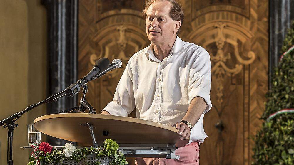 Josef Winkler bei seiner Rede zum Festakt in Klagenfurt