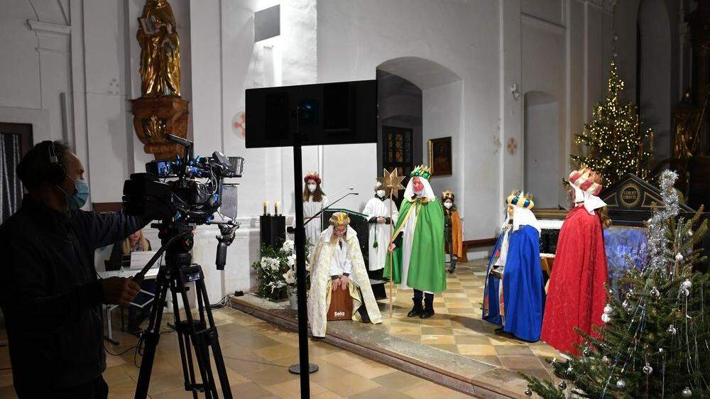 VulkanTV kam nach Mureck, um in der Kirche die Sternsinger zu filmen