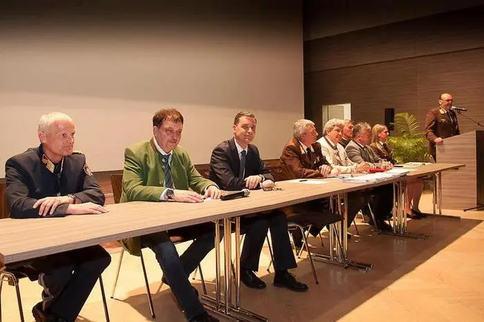 Nach der Ansprache und der darauffolgenden Wechselrede folgte der Urnengang.