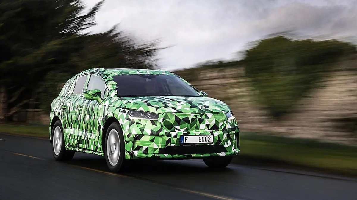 Der neue Skoda Enyaq, noch getarnt: Weltpremiere Ende 2020, Marktstart 2021
