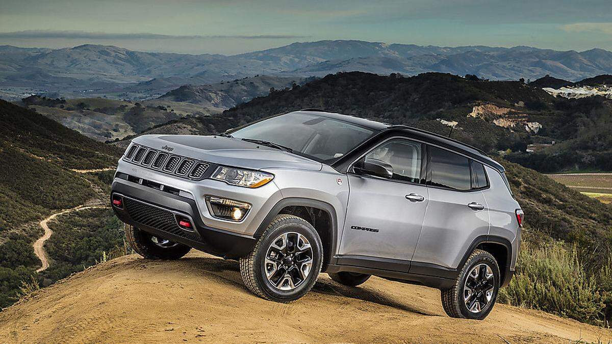 Bergführer. Der Jeep Compass kann freilich auch richtig Gelände, wenn es sein soll