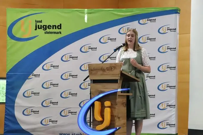 Alina Wurzer von der Landjugend Mariahof überzeugte mit ihrer Rede zum Thema „Frauen & Gewalt“