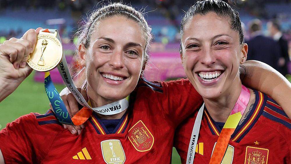 Alexia Putellas und Jennifer Hermoso hätten ihren WM-Sieg lieber ohne Luis Rubiales gefeiert
