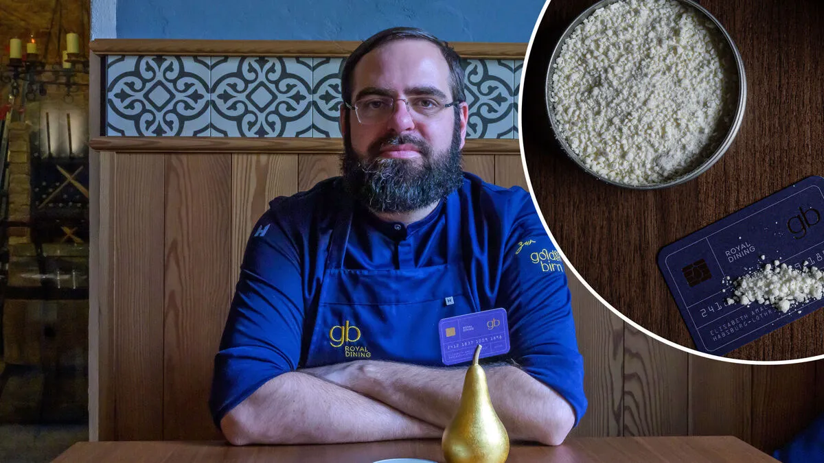 "Kokst" nur im übertragenen Sinn, das aber auf höchstem Niveau: Küchenchef Alexander Posch mit "Sisis Koks" - einem erfrischenden Sorbet