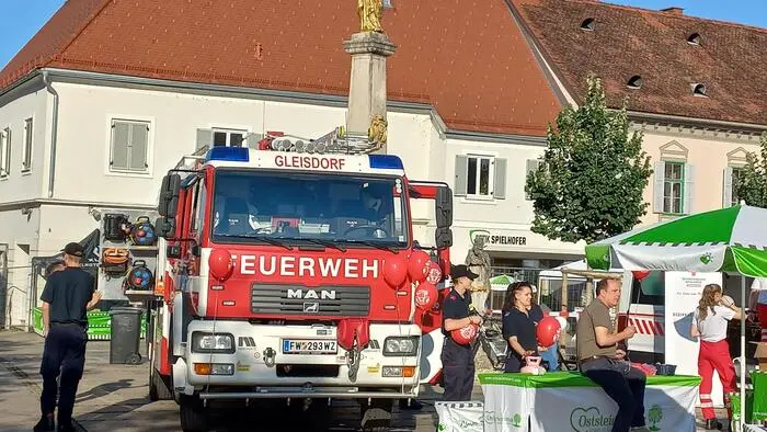 Auch die Einsatzorganisationen wie Feuerwehr und Rettung sind mit dabei