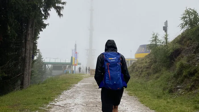 Über den Erlebnisweg geht's zur Kaibling Alm
