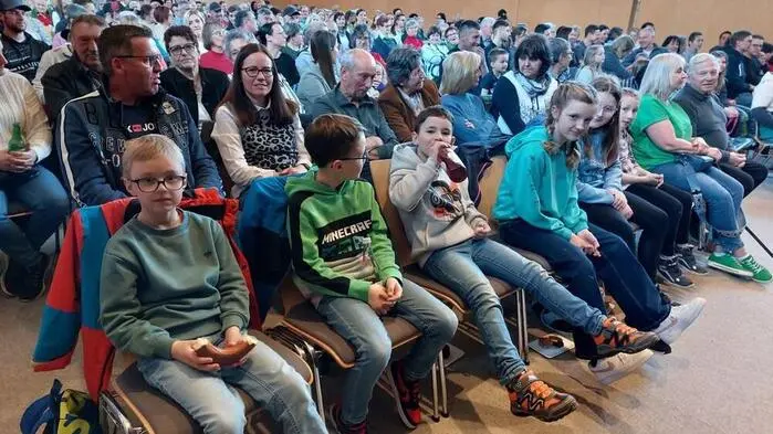 In Katsch-Frojach hat Theaterspielen Tradition, und auch heuer sorgte der Theaterverein wieder für volle Ränge.
