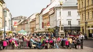 Für Gastgärten, die auf öffentlichem Grund stehen, hebt die Stadt Klagenfurt künftig eine Kaution ein
