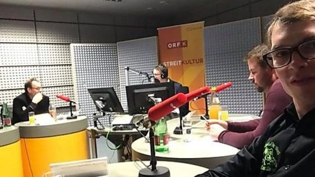 Patrick Achatz (rechts) sprach über die Ausschreitungen beim Krampuslauf in St. Margarethen ob Töllerberg