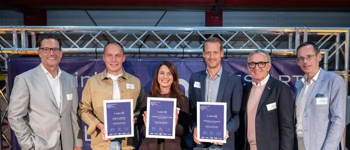 Stefan Krispel, Andrea Wilfinger-Lang und Andreas Halwachs (2. bis 4. v. l.) gaben persönliche Einblicke in ihre Unternehmen. Hier am Bild mit Hans Lercher vom Campus 02 (1.v. l.),  WKO-Steiermark-Präsidenten Josef Herk (2. v. r.) und Steiermärkische-Sparkasse-Vorstand Oliver Kröpfl (1. v. r.)