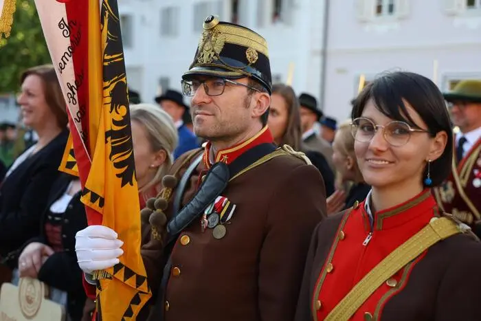 Auch die Artillerie Traditionskapelle „Von der Groeben“ marschierte auf.