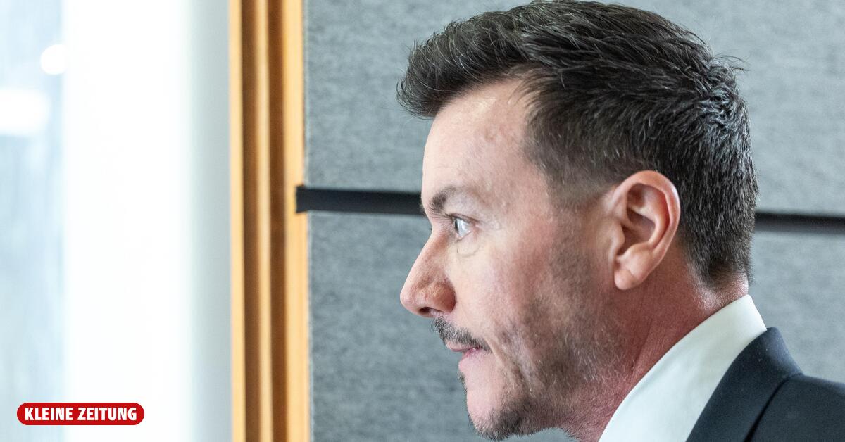 Investigators: Benko allegedly controlled private foundations