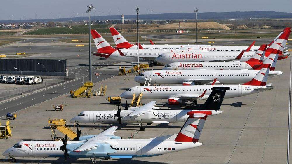 Am Boden: Flieger der  Lufthansa-Tochter AUA und der Ryanair-Tochter Laudamotion 