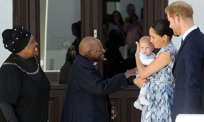 Baby Archie mit Harry und Meghan bei einem Treffen mit dem Erzbischof im September 2019 in Kapstadt 