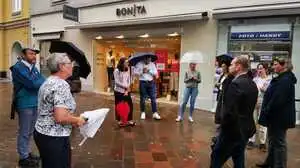 Die externen Experten schauten sich mit Vertretern der Stadt das Zentrum an