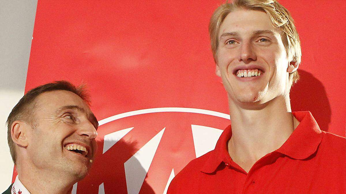 KAC-Trainer Christian Weber und NHL-Star Tyler Myers