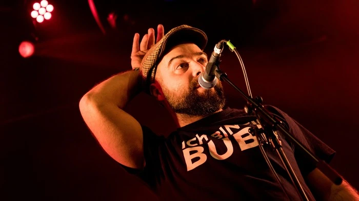 Er ist ein Bube: Rapper "Scheibsta"