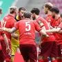 Köln jubelt - muss aber in die Relegation