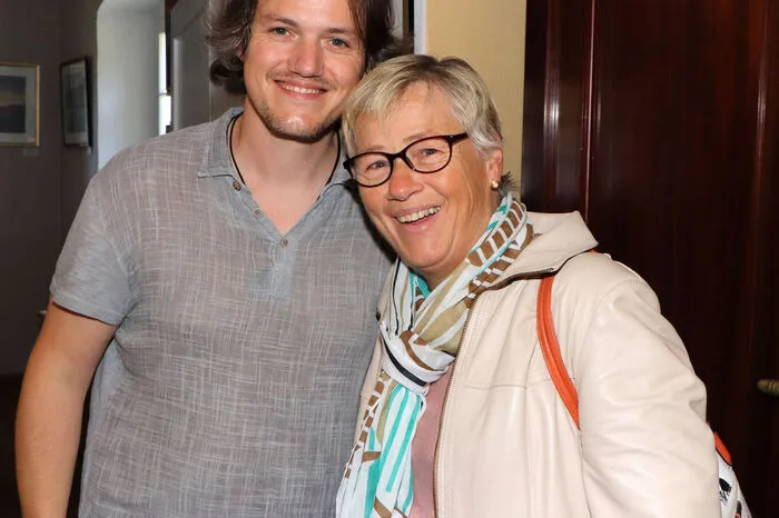 Am Foto Markus Wutte mit seiner lieben Mutter Karin Wutte.