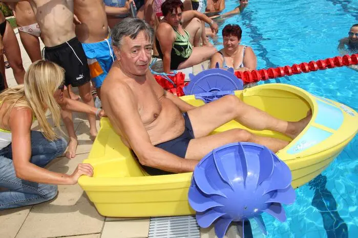 „Auch von mir gibt es Nacktfotos“, betonte Richard Lugner 2017, als er It-Girl Paris Hilton zum Opernball einlud.