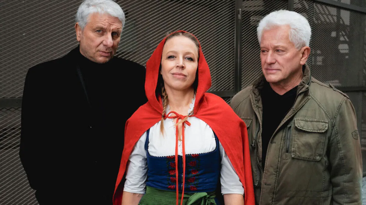 Udo Wachtveitl mit Episodenstar Nina Proll und Miroslav Nemec.