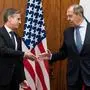 Etwas verhalten: US-Außenminister Blinken und sein russischer Kollege Lawrow beim Treffen in Genf