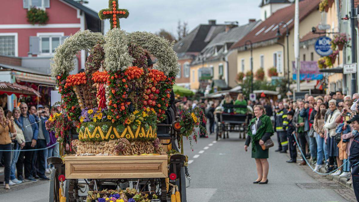 Zwischen 30 und 40 Festwägen werden beim Umzug in Gamlitz zu sehen sein