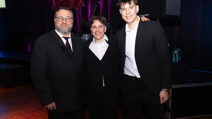 Maturaball Ingeborg Bachmann Gymnasium in Velden am Freitag, Direktor Markus Krainz konnte rund 800 Gäste begrüßen