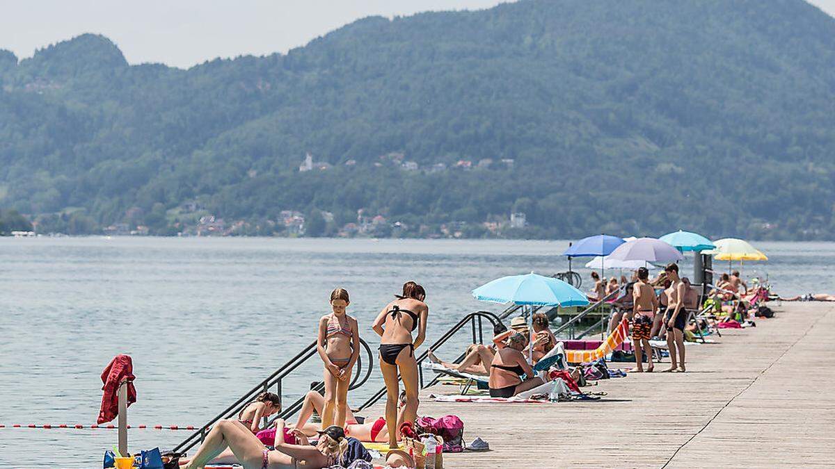 Die abendliche Abkühlung am Wörthersee ist den Grünen zu teuer.