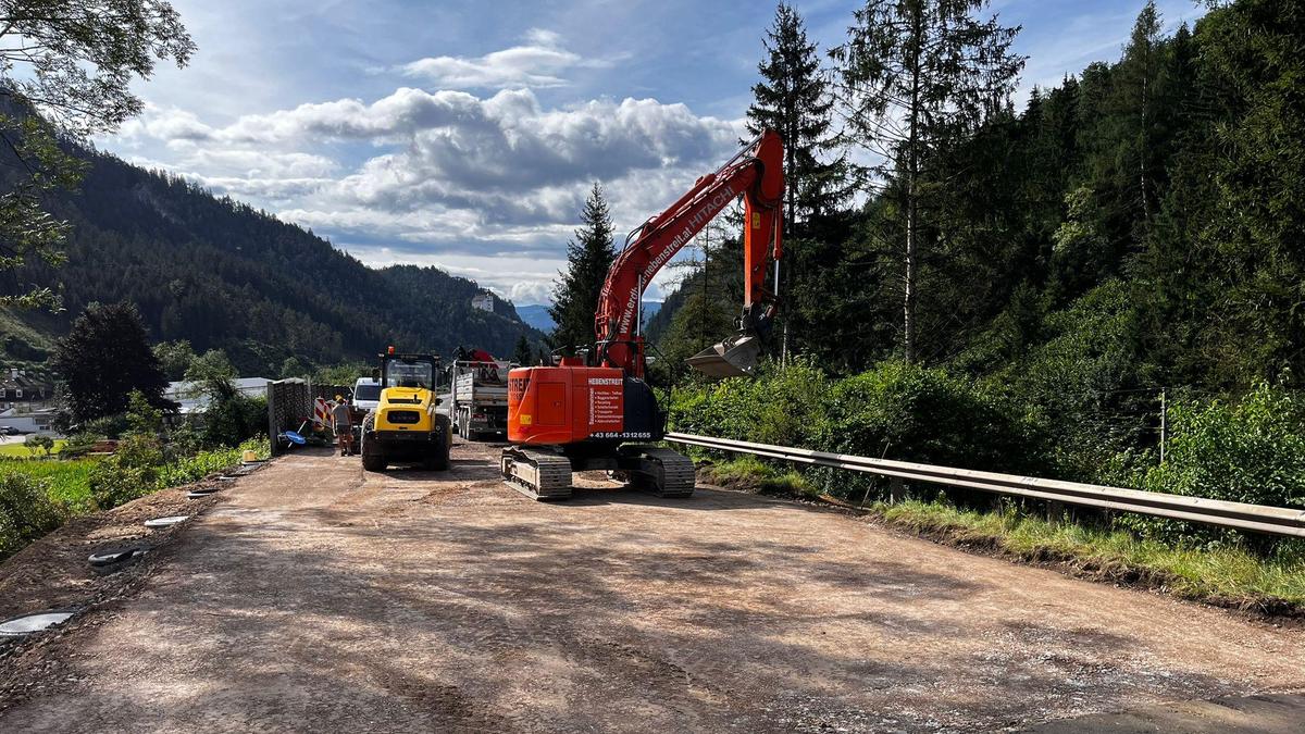 Ab Donnerstagmittag ist die B 115a in Trofaiach nach notwendigen Sanierungsarbeiten wieder einspurig befahrbar