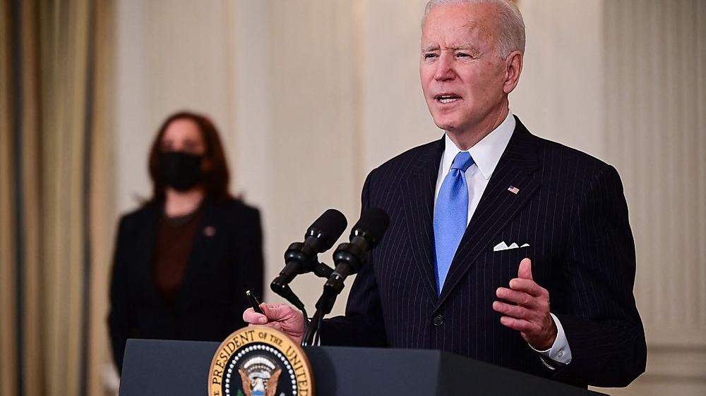 US-Präsident Joe Biden (im Hintergrund: Vize-Präsidentin Kamala Harris)