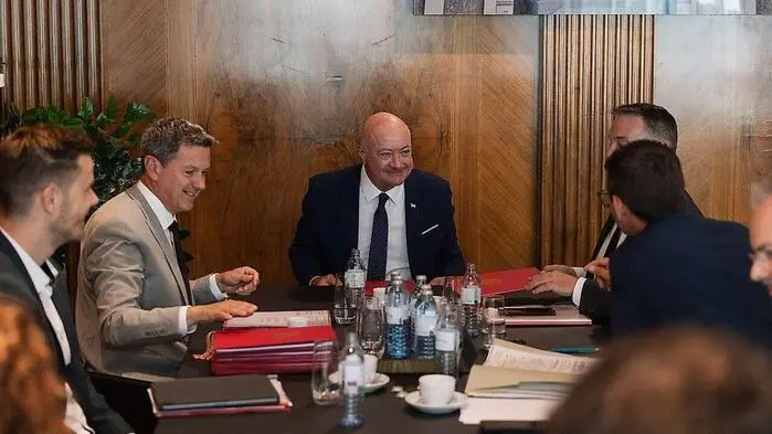Fellner und Gruber übergeben die Bund-Kärnten-Agenda an Bundeskanzler Stocker und Vizekanzler Babler 