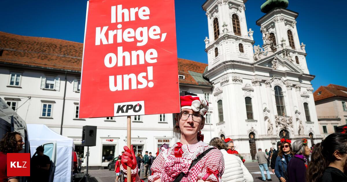 Fotos-Die-ersten-Fotos-der-KP-Demonstration-mit-Kahr-Co-am-1-Mai