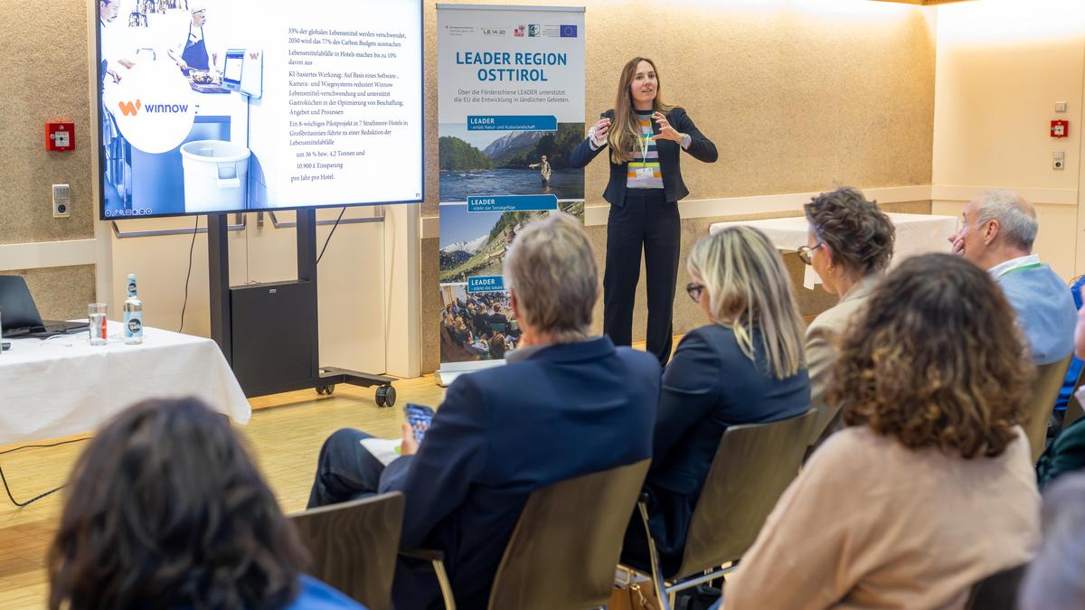 Ein Fachvortrag über Tourismus von Anna Köhl stand ebenfalls am Programm