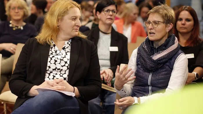 Am Dienstagabend fand die Abschlussveranstaltung des Projekts "Gesund und fit im digitalen Wandel: Betriebliche Gesundheitsförderung für Kleinst- und Kleinbetriebe in der Stadtregion Weiz" statt.