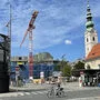 Der Baukran am Heiligengeistplatz war am Samstag Ziel zweier Jugendlicher (Archivbild)