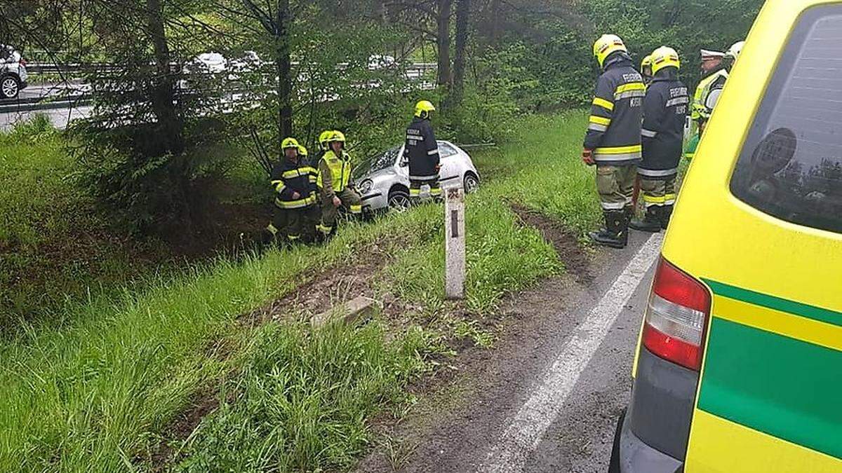 In den Kremser Reihen in Fahrtrichtung Voitsberg verlor eine Lenkerin die Herrschaft über ihr Fahrzeug